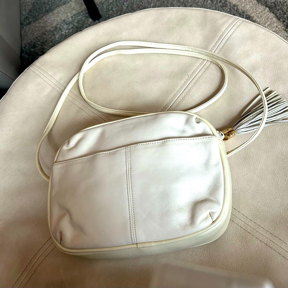 Jacqueline Ferrar Creme Leather and Vinyl Crossbody Bag. 8 1/2 “ X 6”